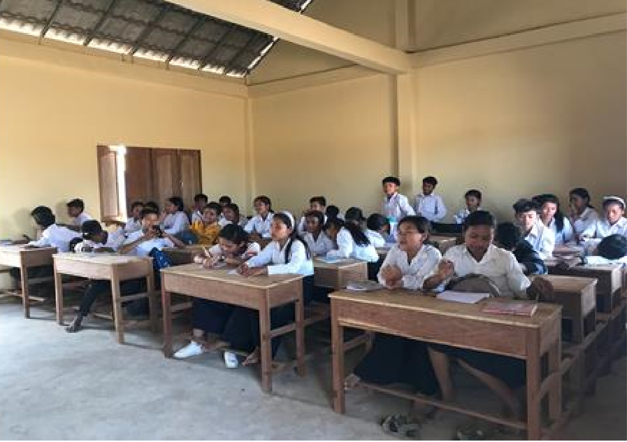 Siem Reap - First batch of students at Oroong Secondary School C